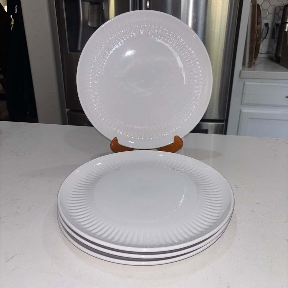 Over & Back White Ribbed Dinner Plates Set of 4